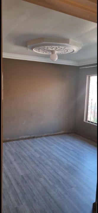 To Let 2 Bedroom Property for Rent in Mondeor Gauteng