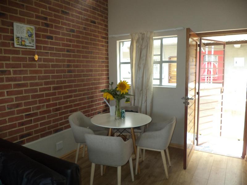 To Let 1 Bedroom Property for Rent in Houghton Gauteng