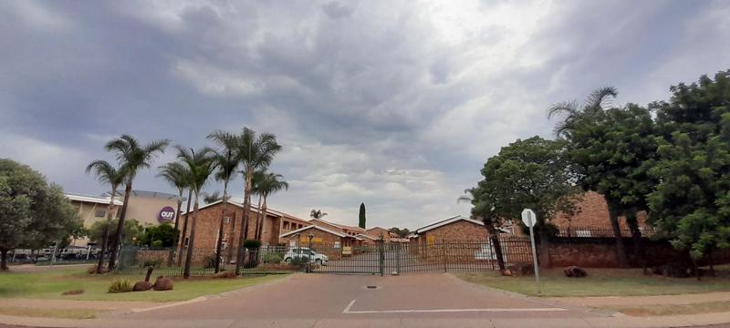 2 Bedroom Property for Sale in Zwartkop Ext 7 Gauteng