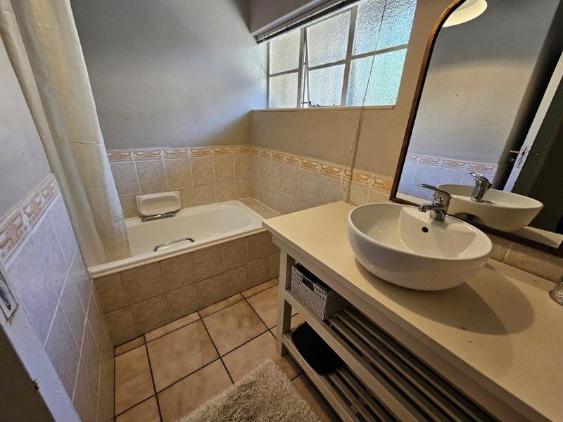 4 Bedroom Property for Sale in Edenvale Gauteng