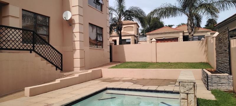 To Let 3 Bedroom Property for Rent in Noordheuwel Gauteng