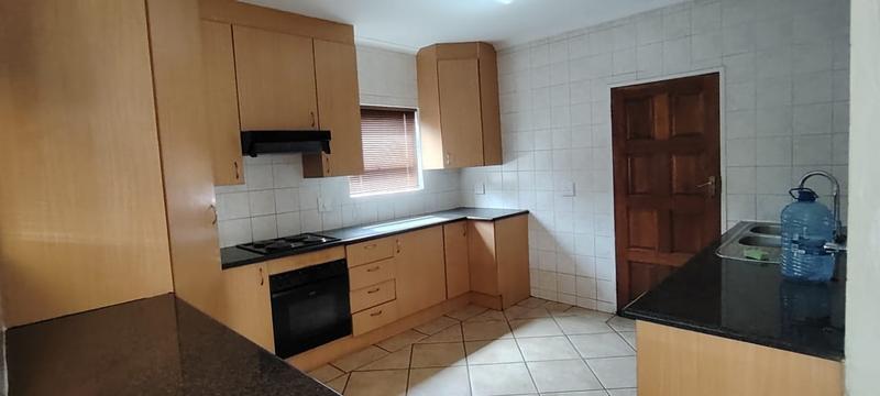 To Let 3 Bedroom Property for Rent in Noordheuwel Gauteng