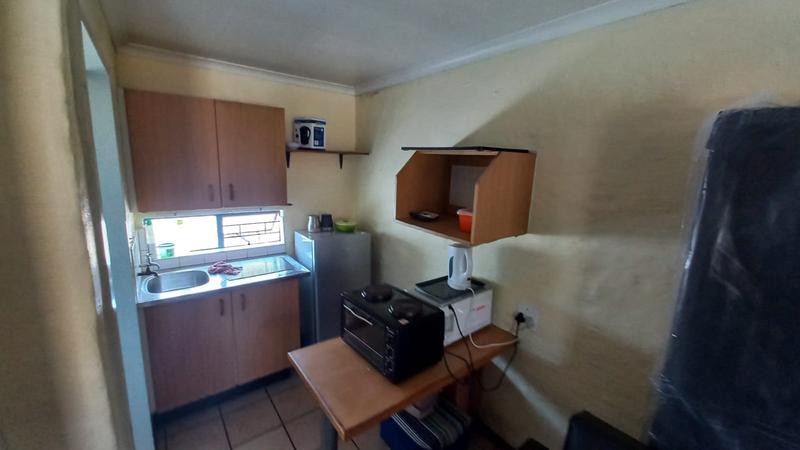 1 Bedroom Property for Sale in Philip Nel Park Gauteng