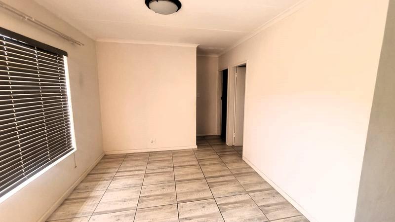 2 Bedroom Property for Sale in Amberfield Gauteng