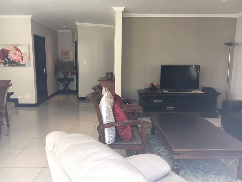 To Let 4 Bedroom Property for Rent in Sandown Gauteng