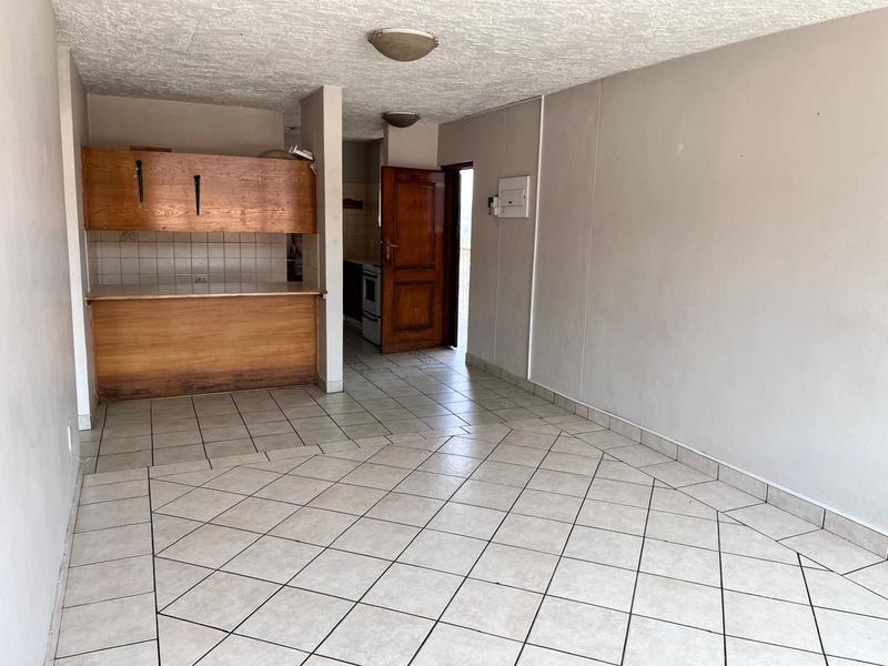 2 Bedroom Property for Sale in Wonderboom South Gauteng