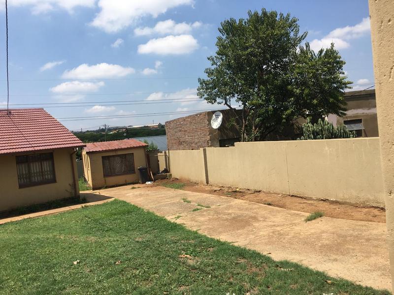 2 Bedroom Property for Sale in Danville Gauteng