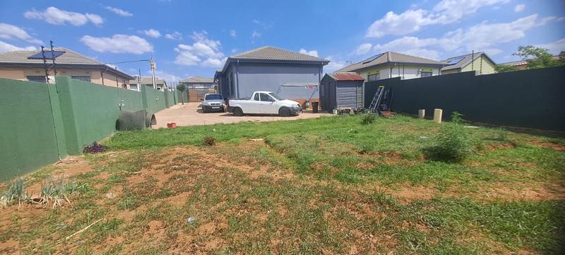 To Let 3 Bedroom Property for Rent in Witpoortjie Gauteng