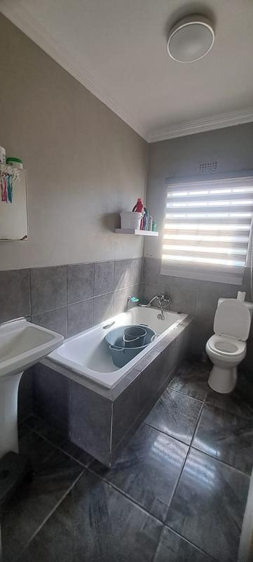 To Let 3 Bedroom Property for Rent in Witpoortjie Gauteng