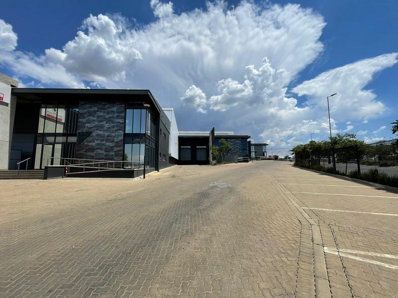 To Let commercial Property for Rent in Louwlardia Gauteng