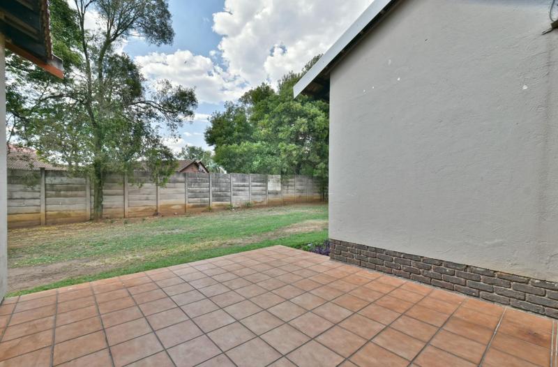 4 Bedroom Property for Sale in Brackenhurst Gauteng