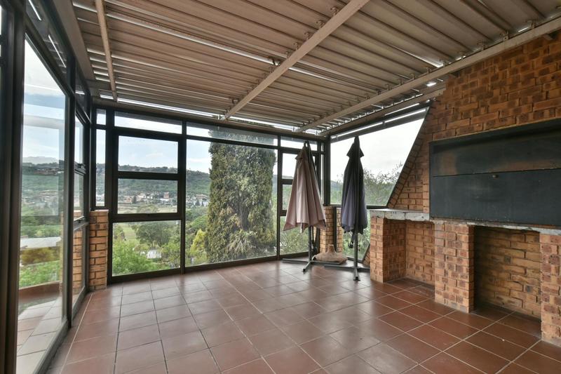 4 Bedroom Property for Sale in Glenvista Gauteng