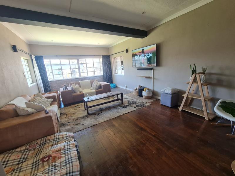 4 Bedroom Property for Sale in Strubenvale Gauteng