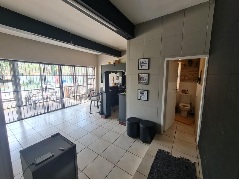 4 Bedroom Property for Sale in Strubenvale Gauteng