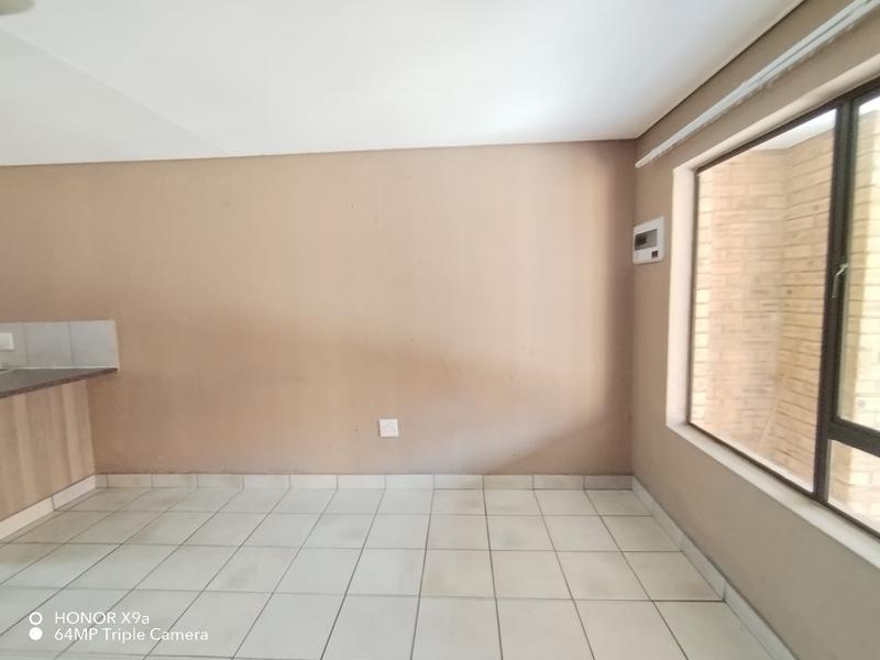 To Let 2 Bedroom Property for Rent in Germiston Central Gauteng