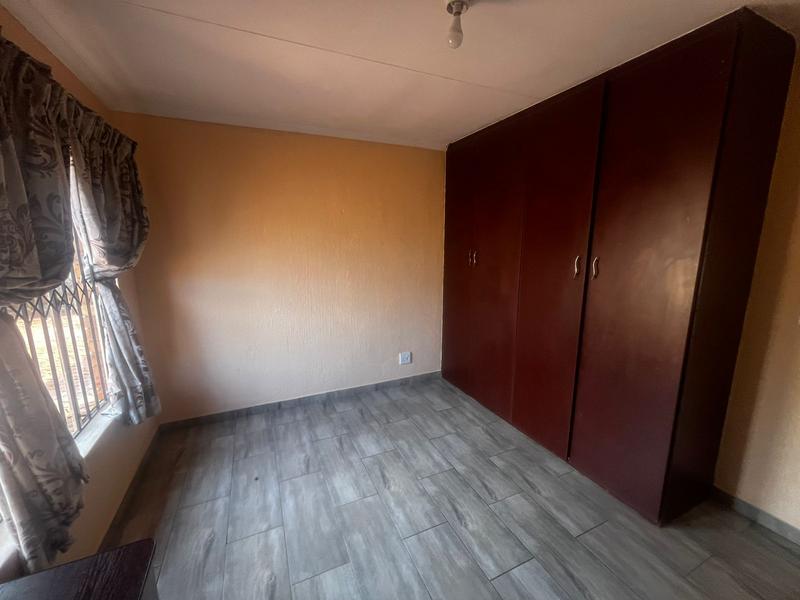 To Let 4 Bedroom Property for Rent in The Orchards Gauteng