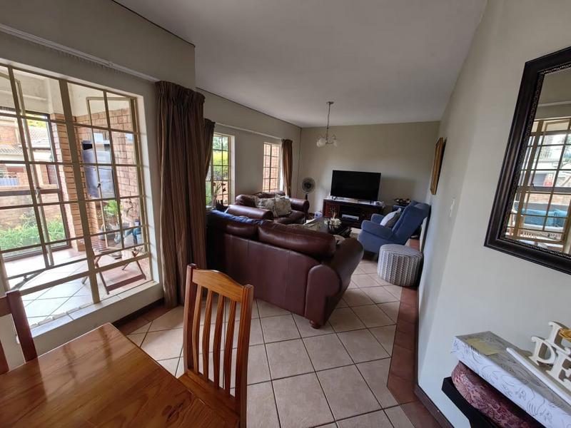 To Let 4 Bedroom Property for Rent in Moreleta Park Gauteng