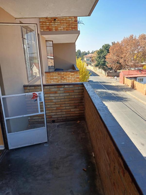 To Let 1 Bedroom Property for Rent in Jeppestown Gauteng