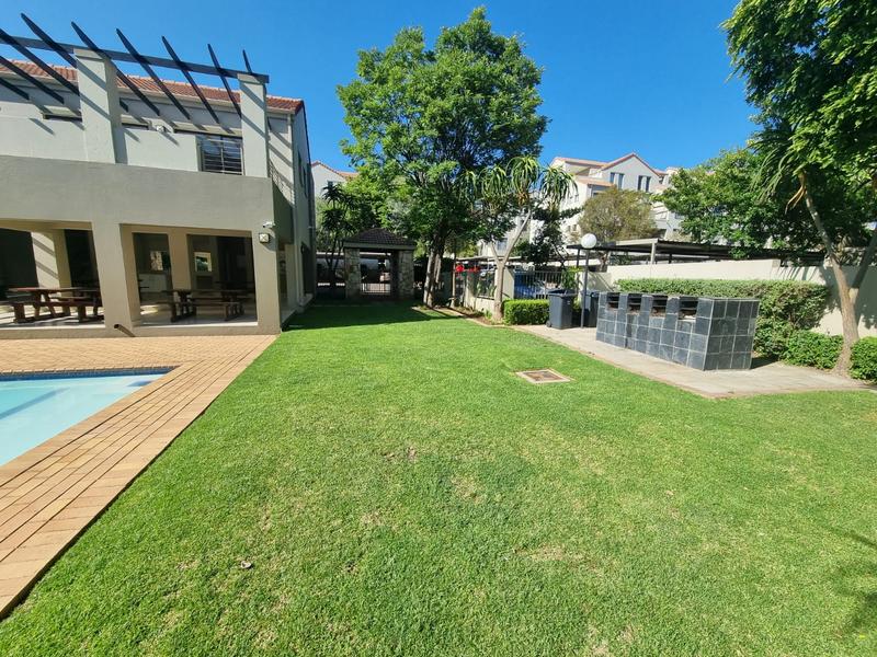 To Let 2 Bedroom Property for Rent in Paulshof Gauteng