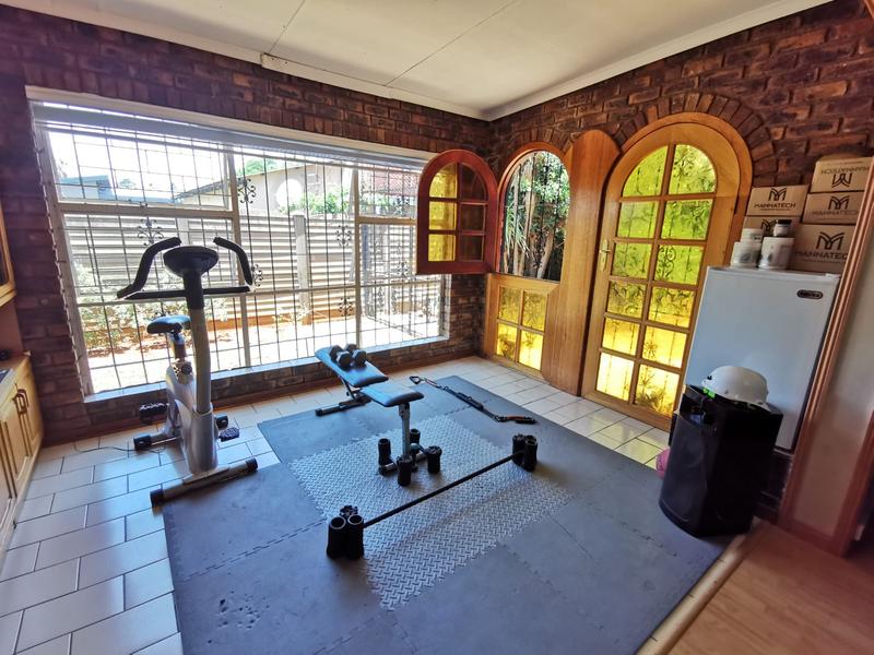 3 Bedroom Property for Sale in Meyerton Central Gauteng