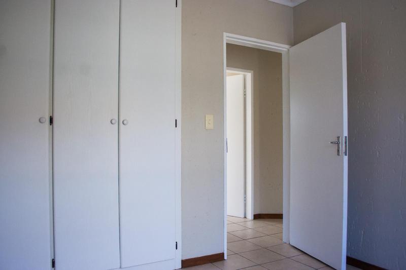 To Let 2 Bedroom Property for Rent in Blackheath Gauteng