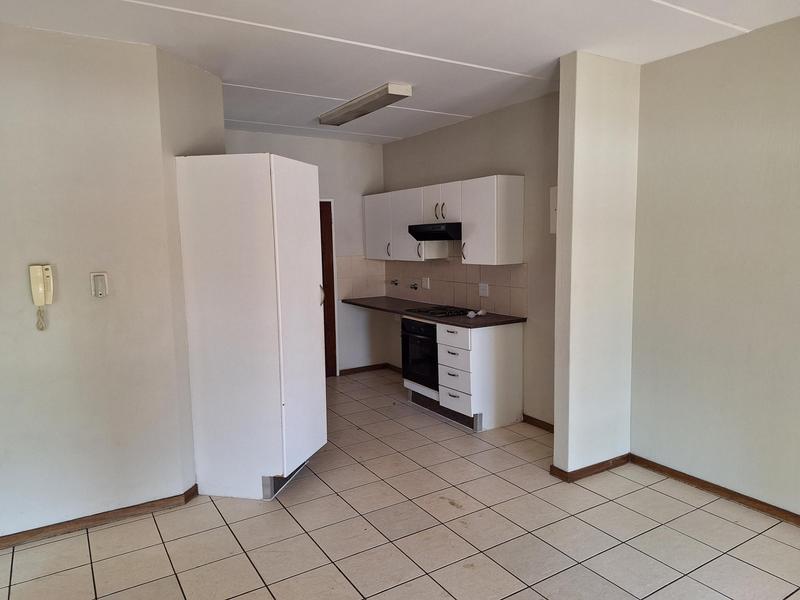 To Let 2 Bedroom Property for Rent in Blackheath Gauteng