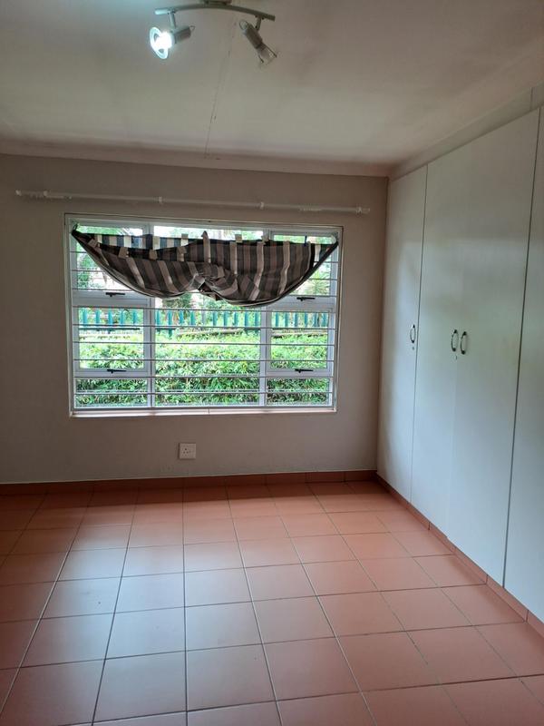 To Let 3 Bedroom Property for Rent in Emmarentia Gauteng