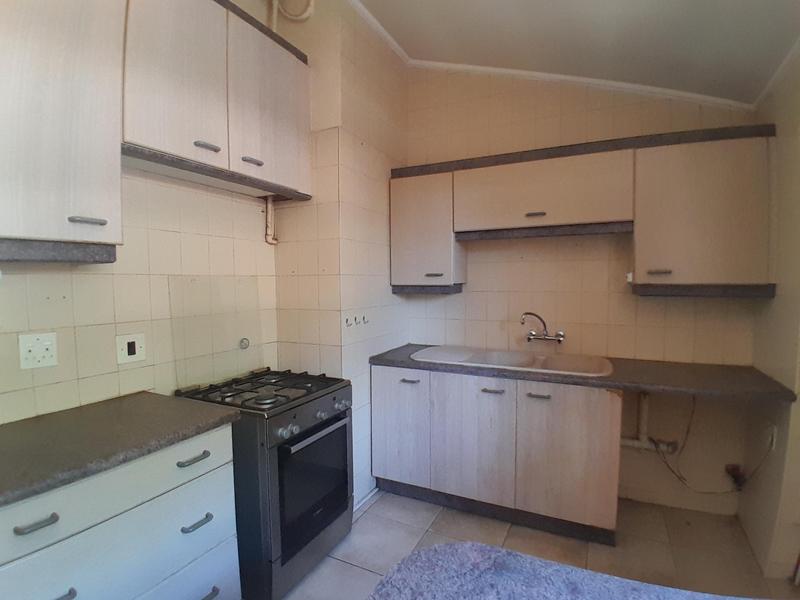 To Let 4 Bedroom Property for Rent in Valhalla Gauteng