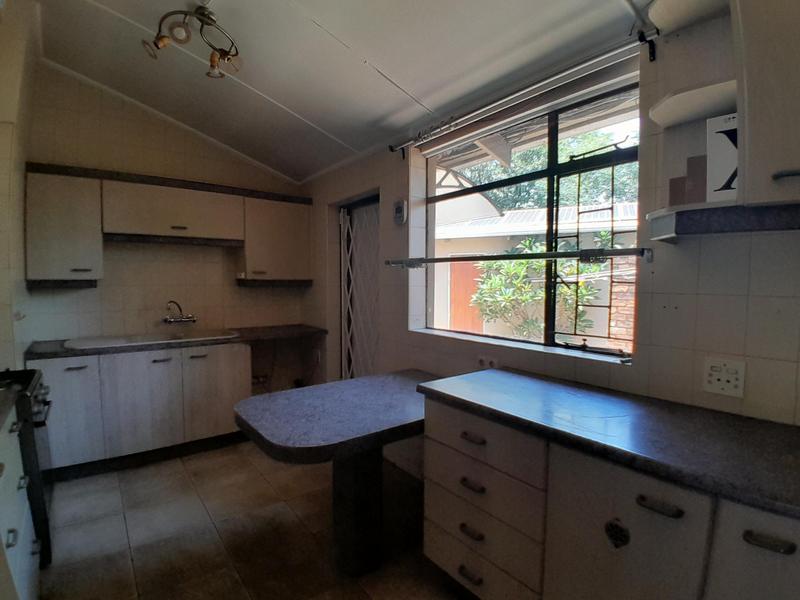 To Let 4 Bedroom Property for Rent in Valhalla Gauteng