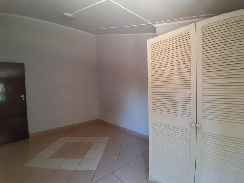 To Let 4 Bedroom Property for Rent in Valhalla Gauteng