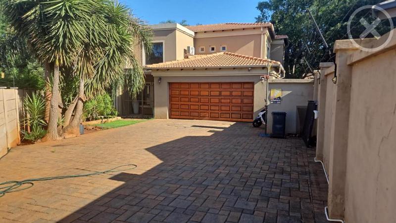 3 Bedroom Property for Sale in Wierda Park Gauteng