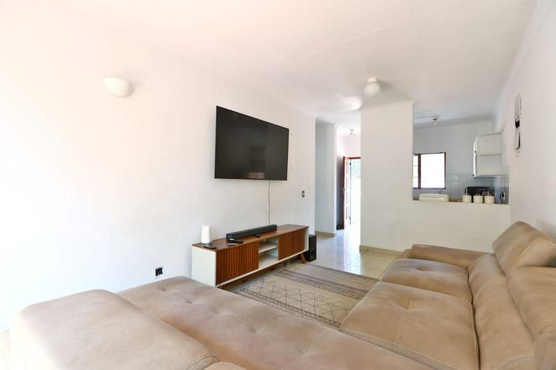 1 Bedroom Property for Sale in Observatory Gauteng