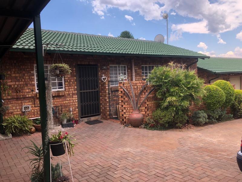 3 Bedroom Property for Sale in Hennopspark Gauteng