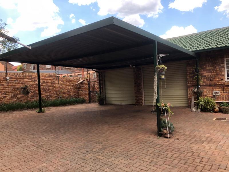 3 Bedroom Property for Sale in Hennopspark Gauteng