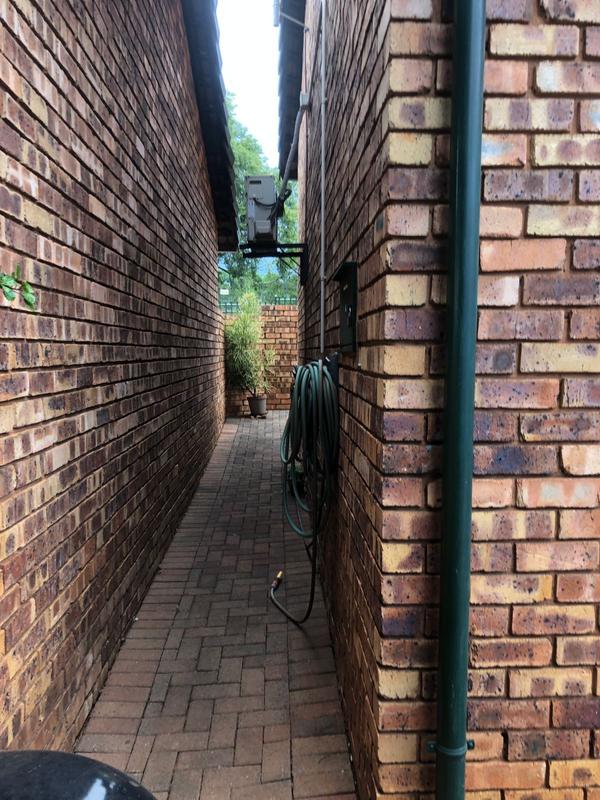 3 Bedroom Property for Sale in Hennopspark Gauteng