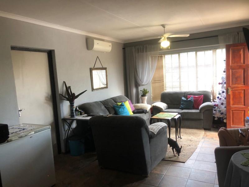 3 Bedroom Property for Sale in Hennopspark Gauteng