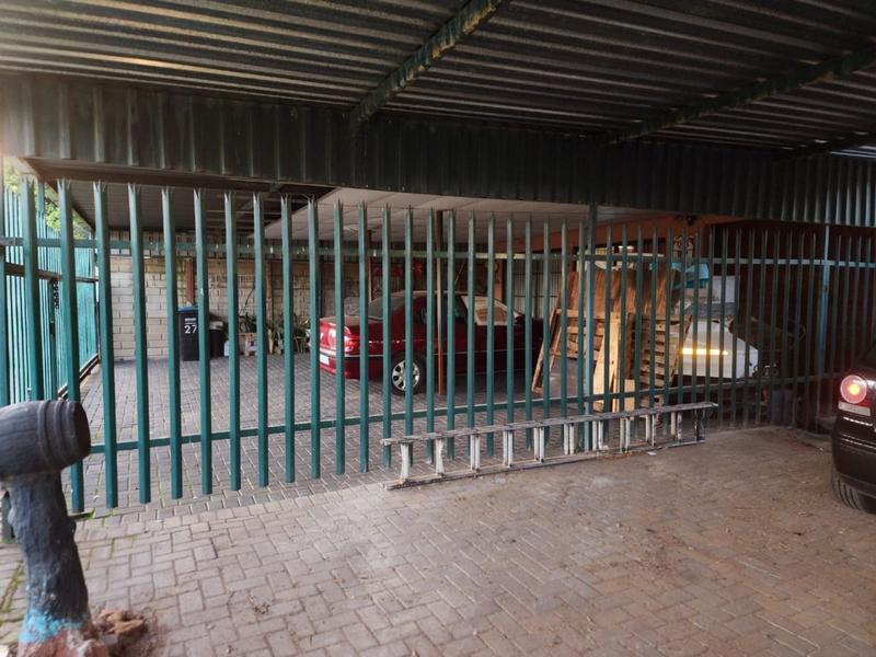 1 Bedroom Property for Sale in Vanderbijlpark SE 6 Gauteng