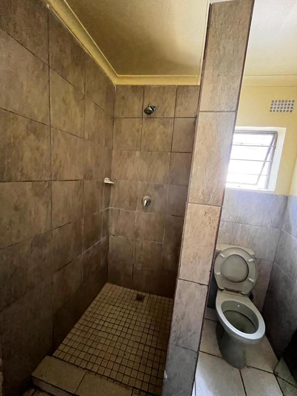 To Let 2 Bedroom Property for Rent in Bezuidenhout Valley Gauteng