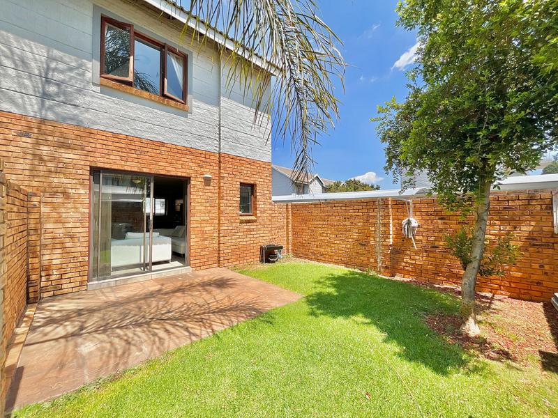 To Let 2 Bedroom Property for Rent in Blue Hills Gauteng