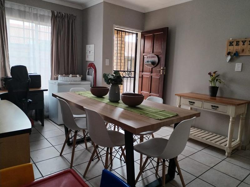 3 Bedroom Property for Sale in Annlin Gauteng