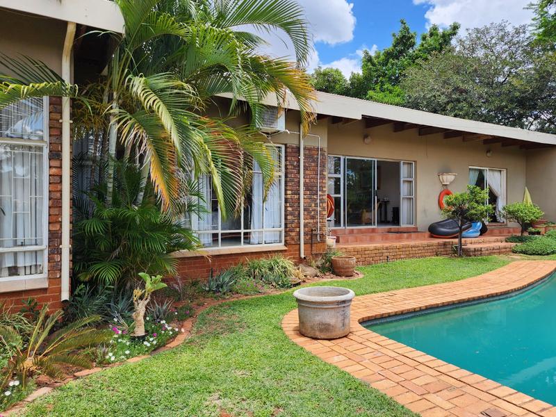 4 Bedroom Property for Sale in Florauna Gauteng