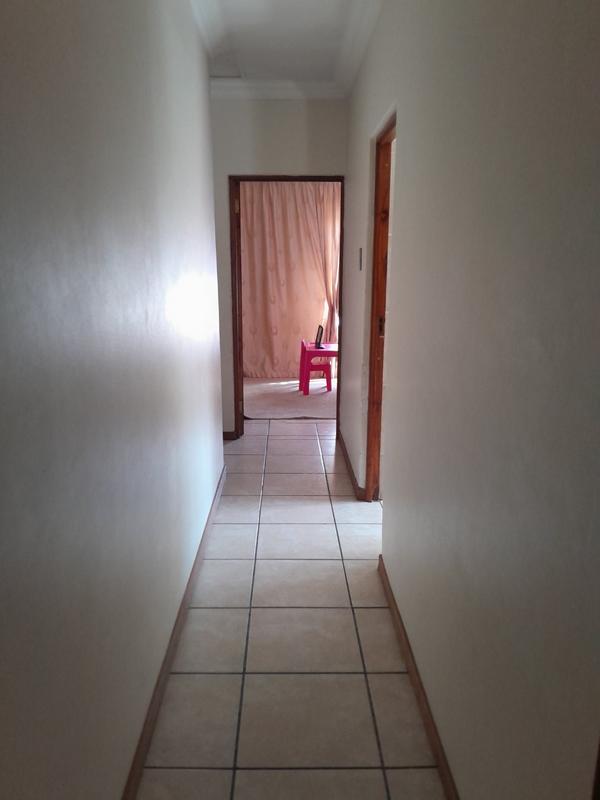 3 Bedroom Property for Sale in Heatherview Gauteng