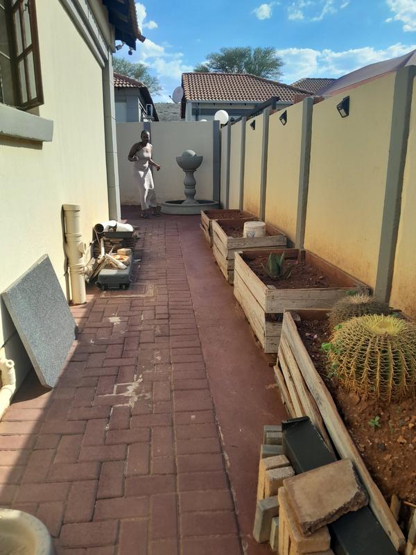 3 Bedroom Property for Sale in Heatherview Gauteng