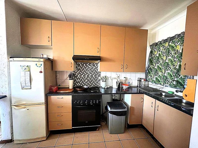 2 Bedroom Property for Sale in Bartlett Gauteng