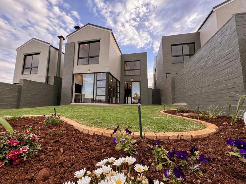 3 Bedroom Property for Sale in Midstream Meadows Gauteng