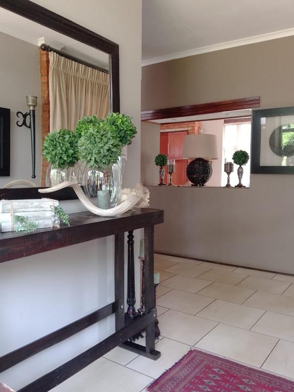 3 Bedroom Property for Sale in Petersfield Gauteng