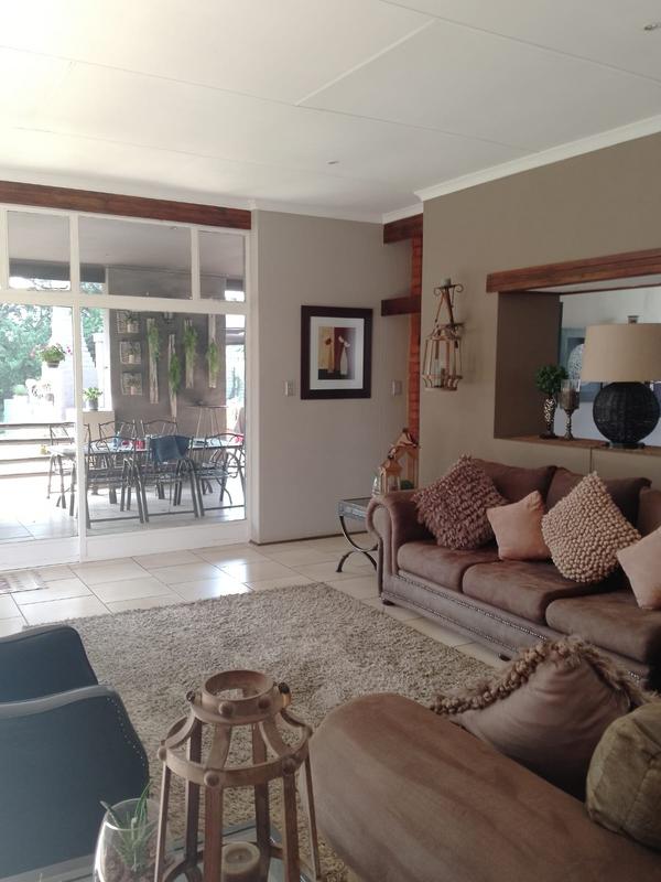 3 Bedroom Property for Sale in Petersfield Gauteng