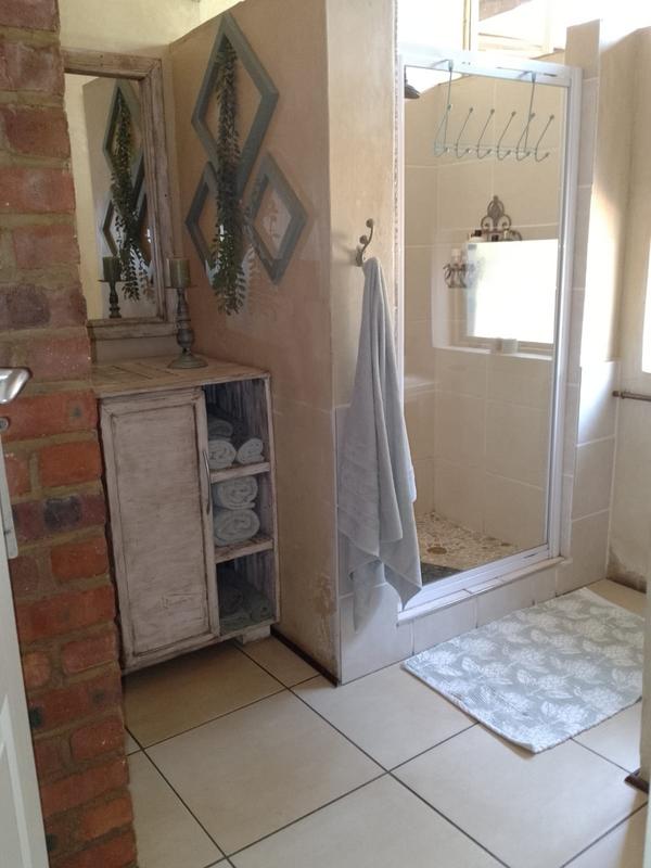 3 Bedroom Property for Sale in Petersfield Gauteng