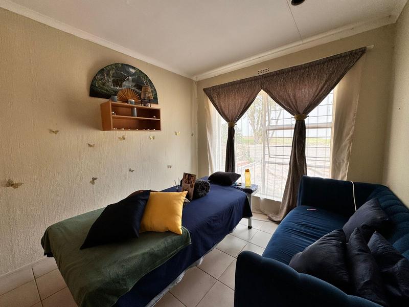 11 Bedroom Property for Sale in Sandown Gauteng