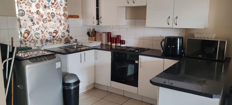 3 Bedroom Property for Sale in Ravenswood Gauteng